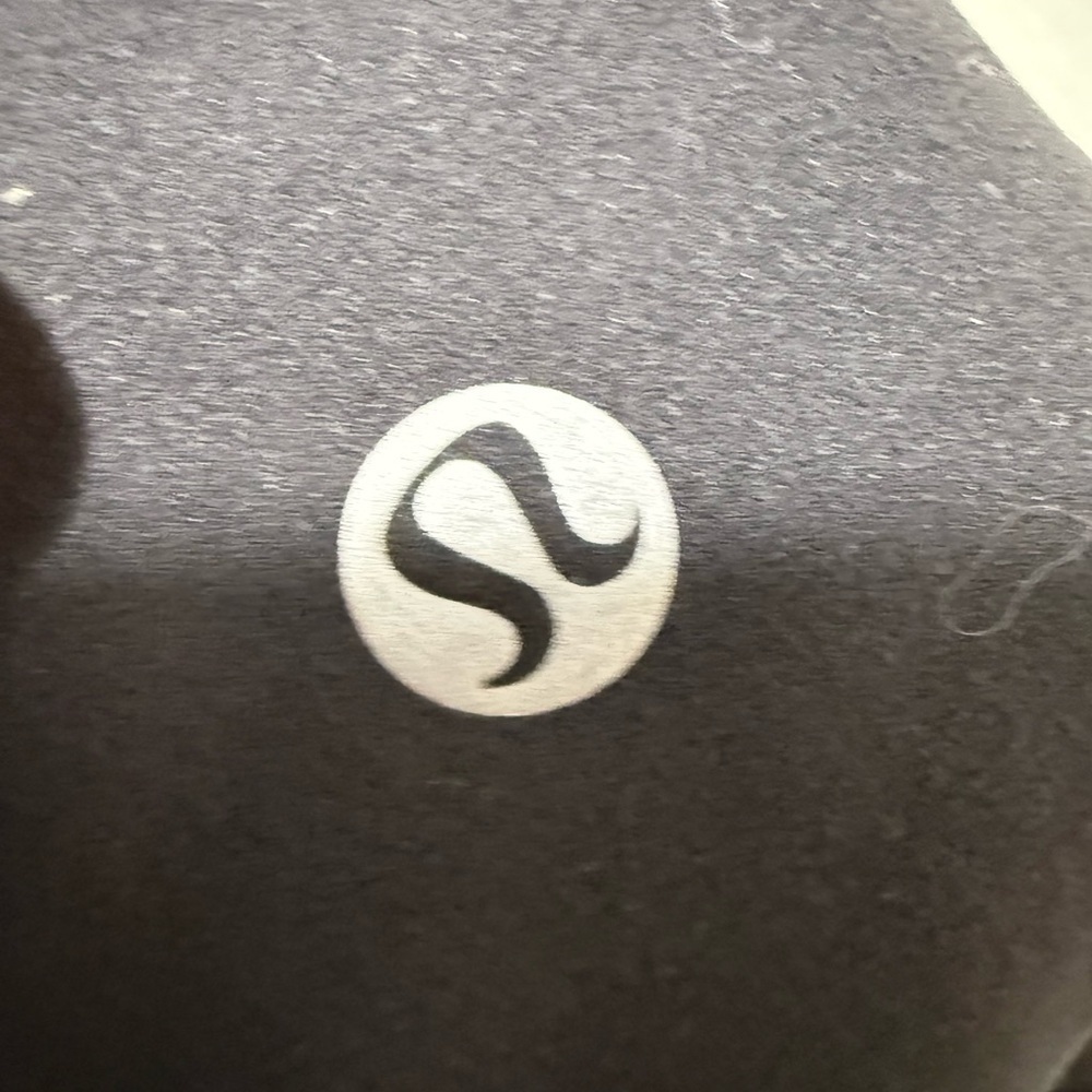 Lululemon Athletica Black Sportswear - Picture 2 of 4